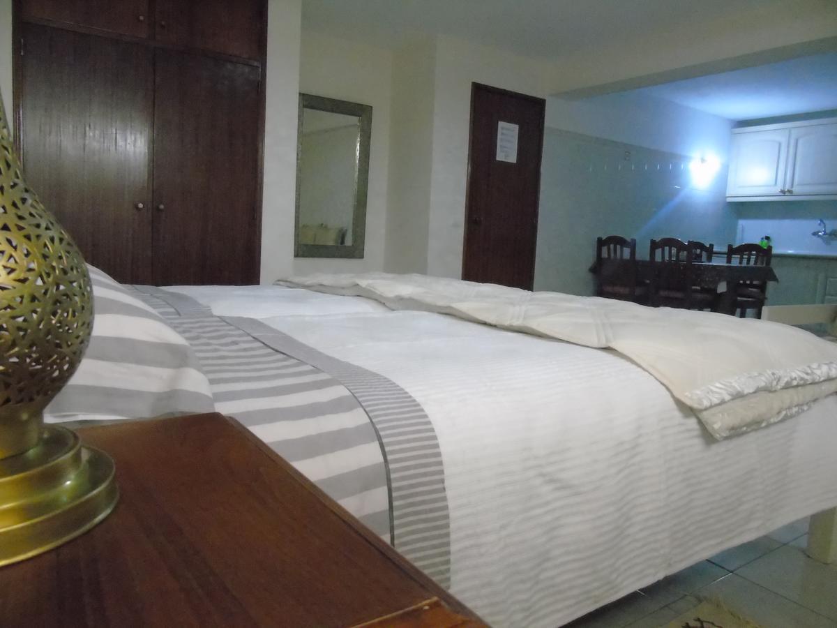 Lagos Guests B&B المظهر الخارجي الصورة